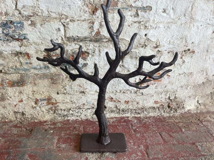 tree stump jewelry hanger